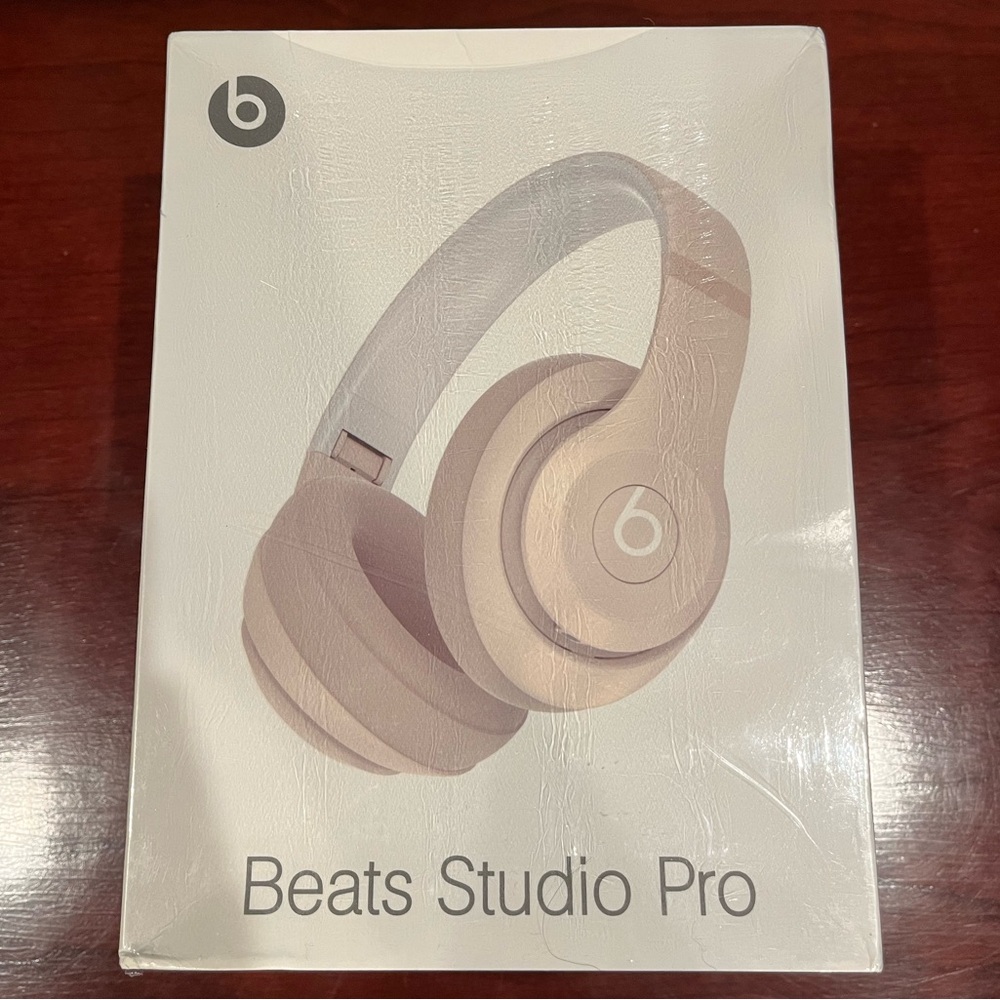 Beats Studio Pro